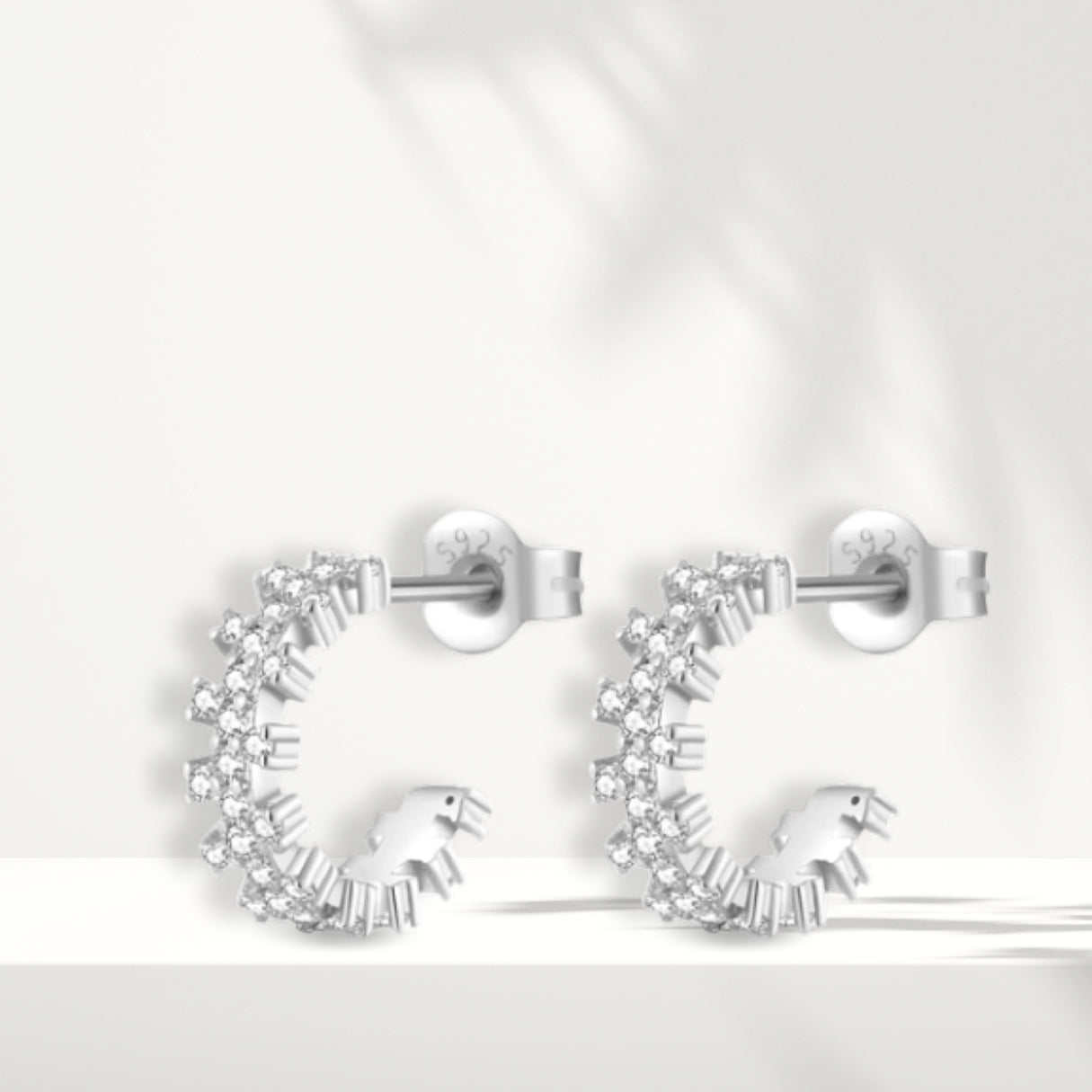 Weiße Silberohrringe